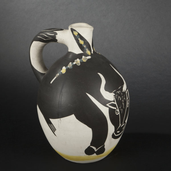 Photographie catalogue ouevre d'art: vase Picasso, par Valle Serrano, basée à Toulouse